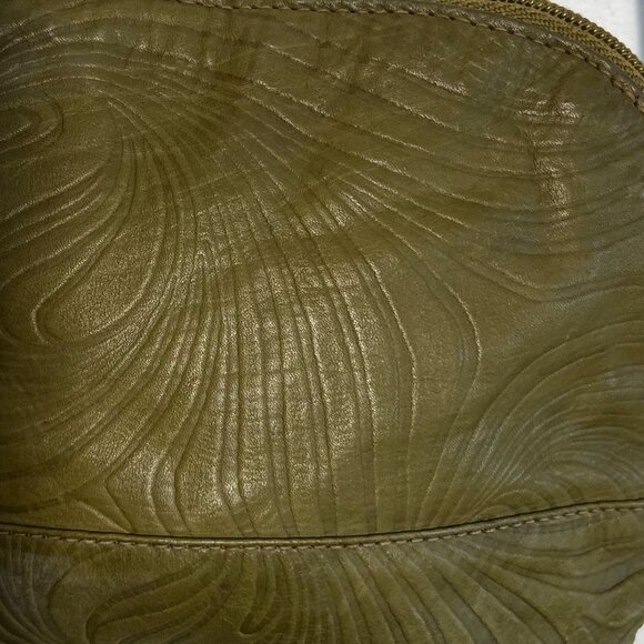 Barganza 100% Leather Bag.  Green - Picture 6 of 6
